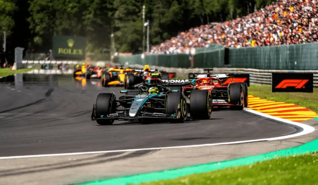 How Formula 1 is Changing the Game and Connecting Fans on Social Media