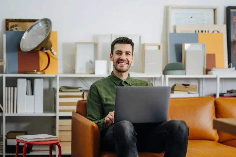 LinkedIn lead generation strategies to attract and convert leads effectively.