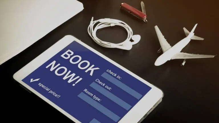 LummaStealer malware attack on booking websites with security breach indicators.