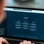 AI automate entrepreneur job by streamlining tasks and boosting productivity in small businesses.