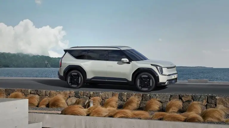 Kia APAC social media agency partnership with Sticky Rice driving regional brand engagement and insights for small businesses.